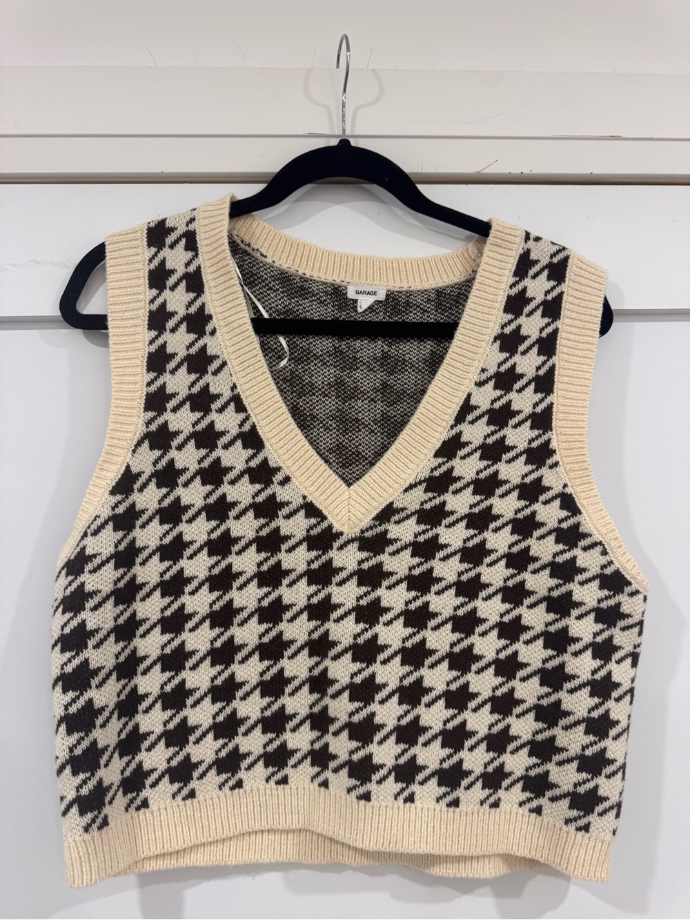 Garage Cream & Brown Houndstooth V-Neck Sweater Vest